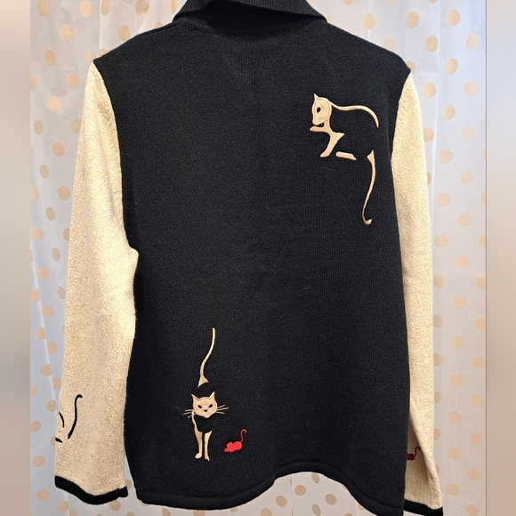 TanJay Black and Cream Cat Embroidered Jean Jacket Vintage - Picture 7 of 7